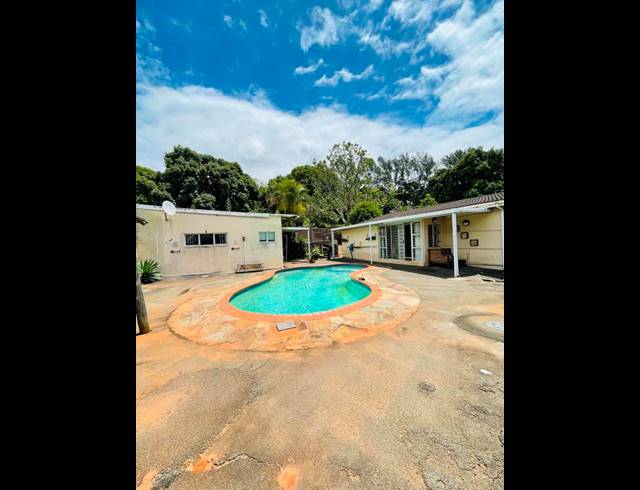 3 BEDROOM HOUSE FOR SALE IN WOODLANDS